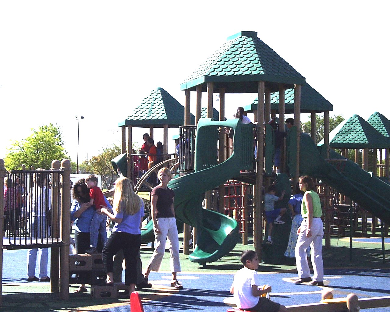 ambucs-hub-city-playground237FE9FBAC4B